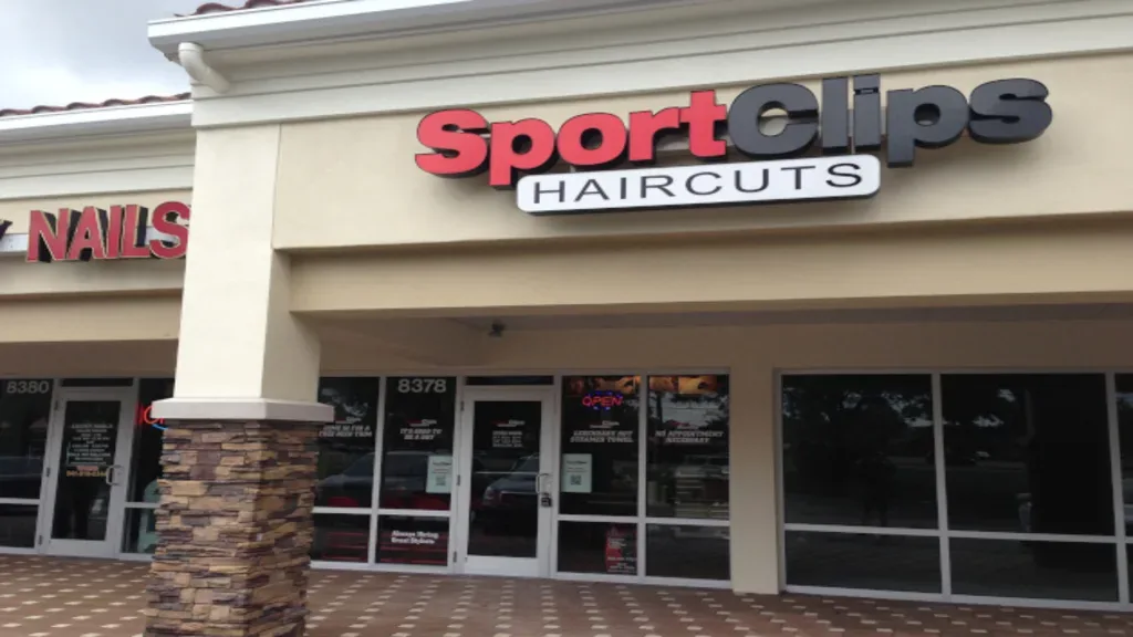 Sport Clips Haircuts of South Sarasota — Hair salon in Sarasota